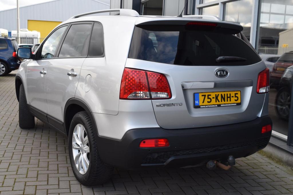 Kia Sorento 2.4 X-ecutive | Clima | Cruise | PDC | APK 3-202, Voorwielaandrijving, Euro 5, Stof, Zwart