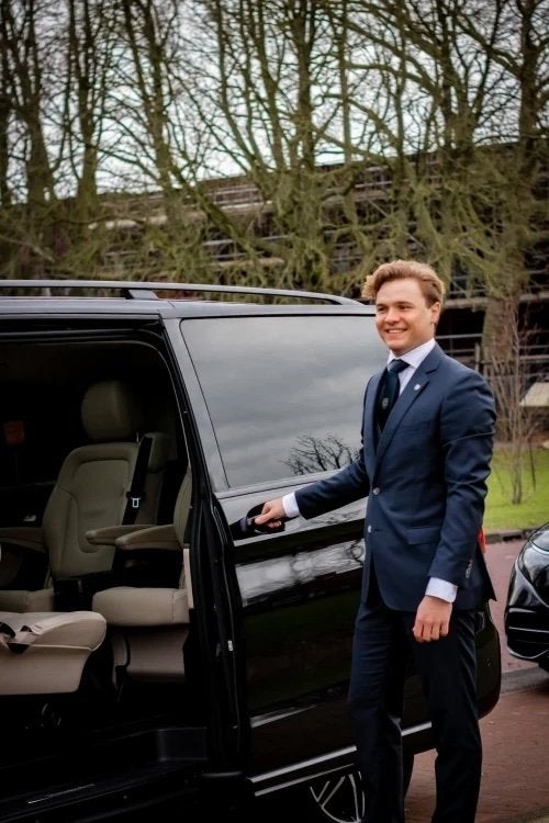 Chauffeur gezocht zzp +Gratis Elektrische Taxibus, 33 - 40 uur, Overige niveaus, Starter, Freelance of Uitzendbasis