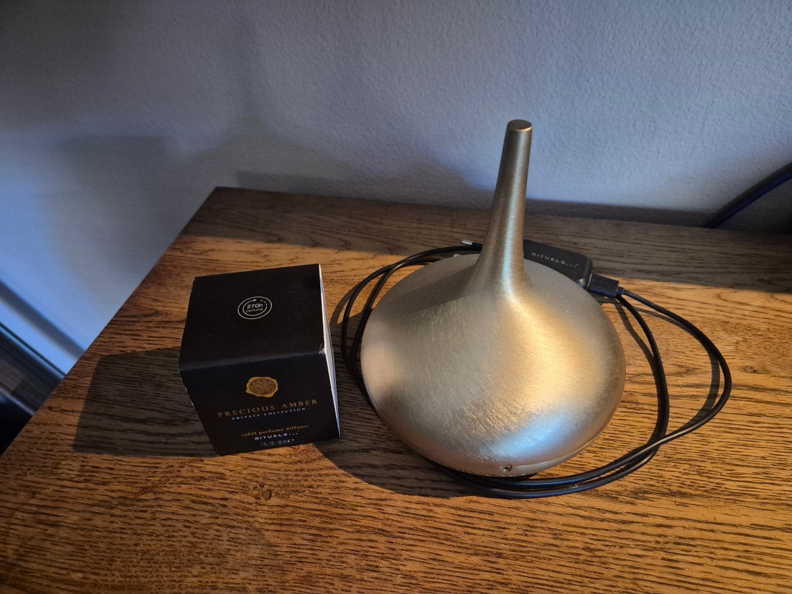 Rituals diffuser met Precious Amber geur, Huis en Inrichting, Ophalen of Verzenden, Zo goed als nieuw, Goud, Metaal