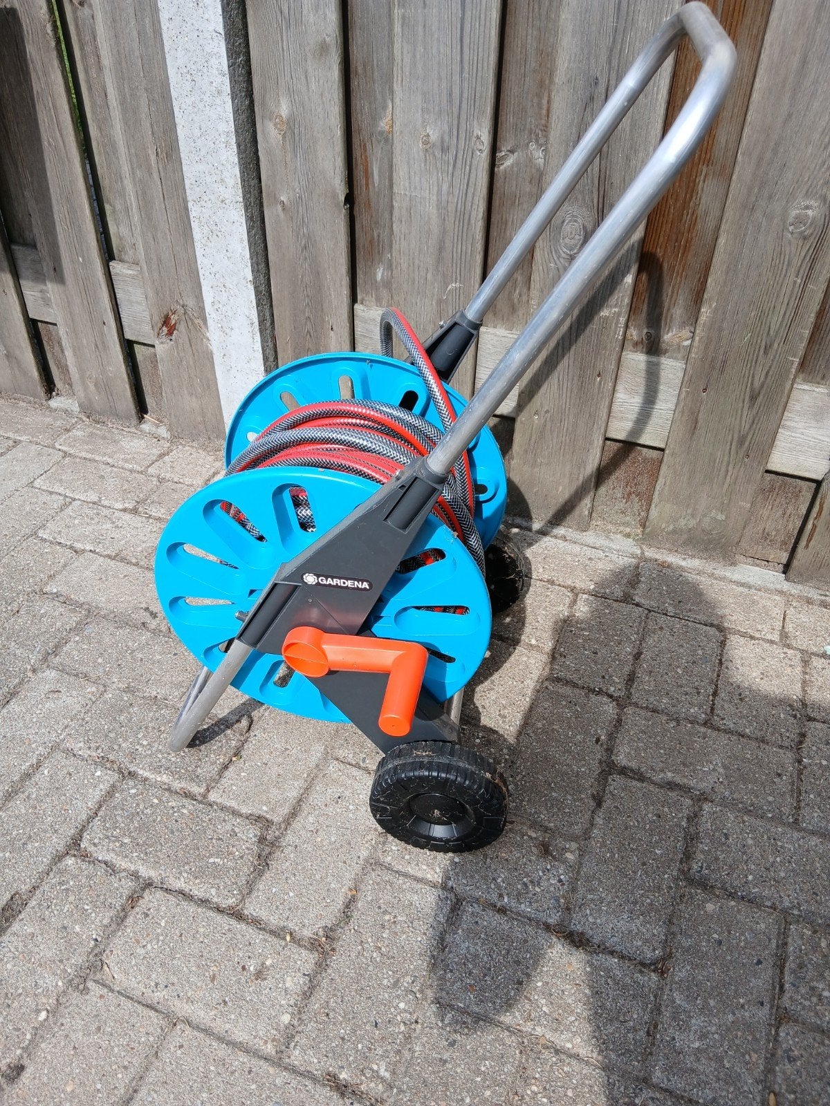 Gardena tuinslanghaspel met slang, Tuin en Terras, Tuinslangen, Ophalen of Verzenden