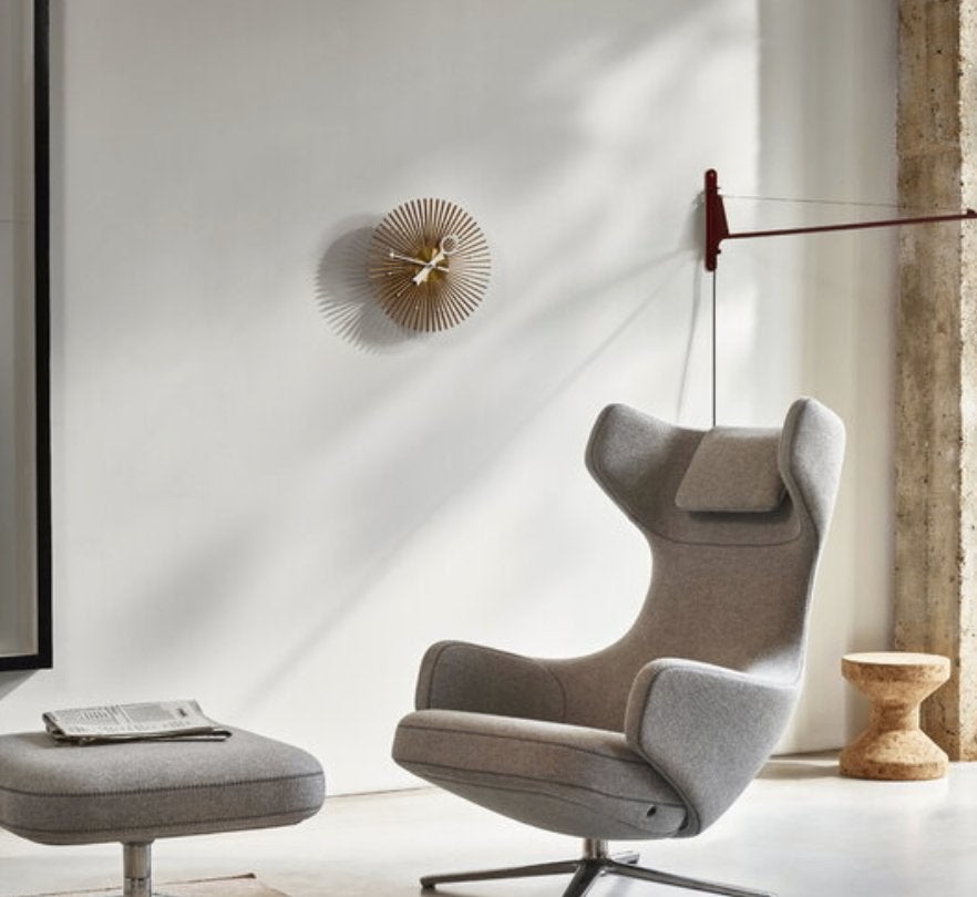 Vitra Popsicle klok Ø35 Walnoot | Nieuw | Van €829, nu, Vitra, Wandklok, Nieuw, Ophalen of Verzenden