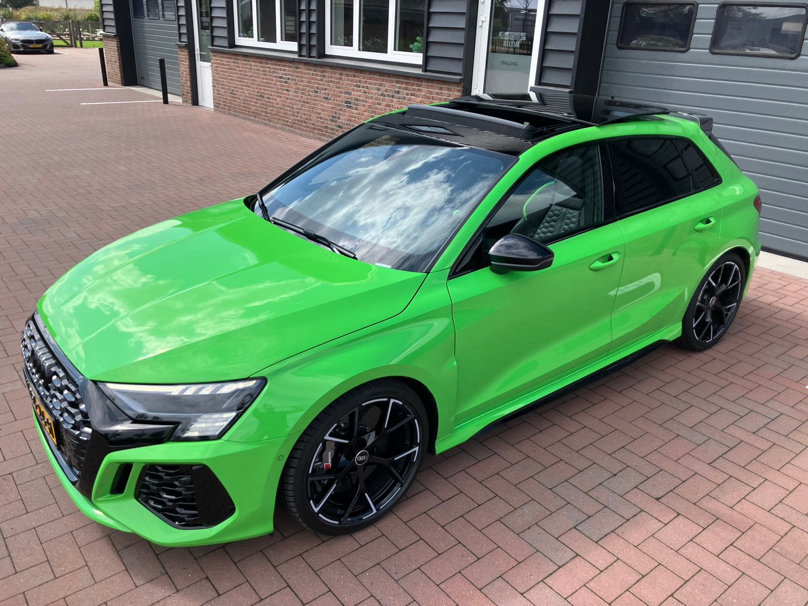 Audi Rs3 8Y 2.5 TFSI Quattro/Hulk/Pano/Keramisch/B&O, Automaat, RS3, Leder, Particulier