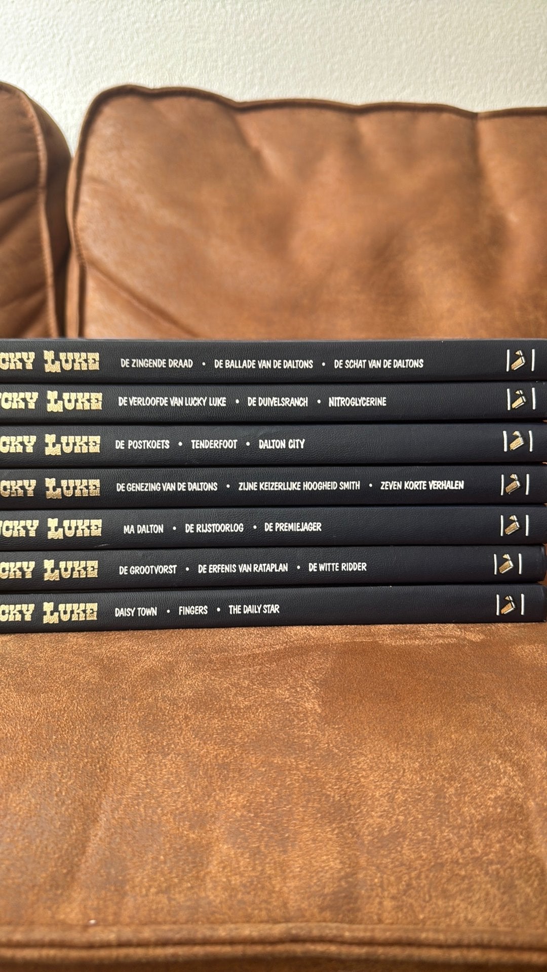7 boeken LUKY LUKE, Meerdere stripboeken, Ophalen of Verzenden, Zo goed als nieuw