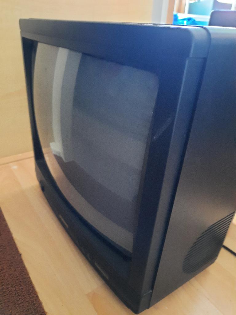 Kleine tv, Gebruikt, 50 Hz, LCD, Minder dan 40 cm