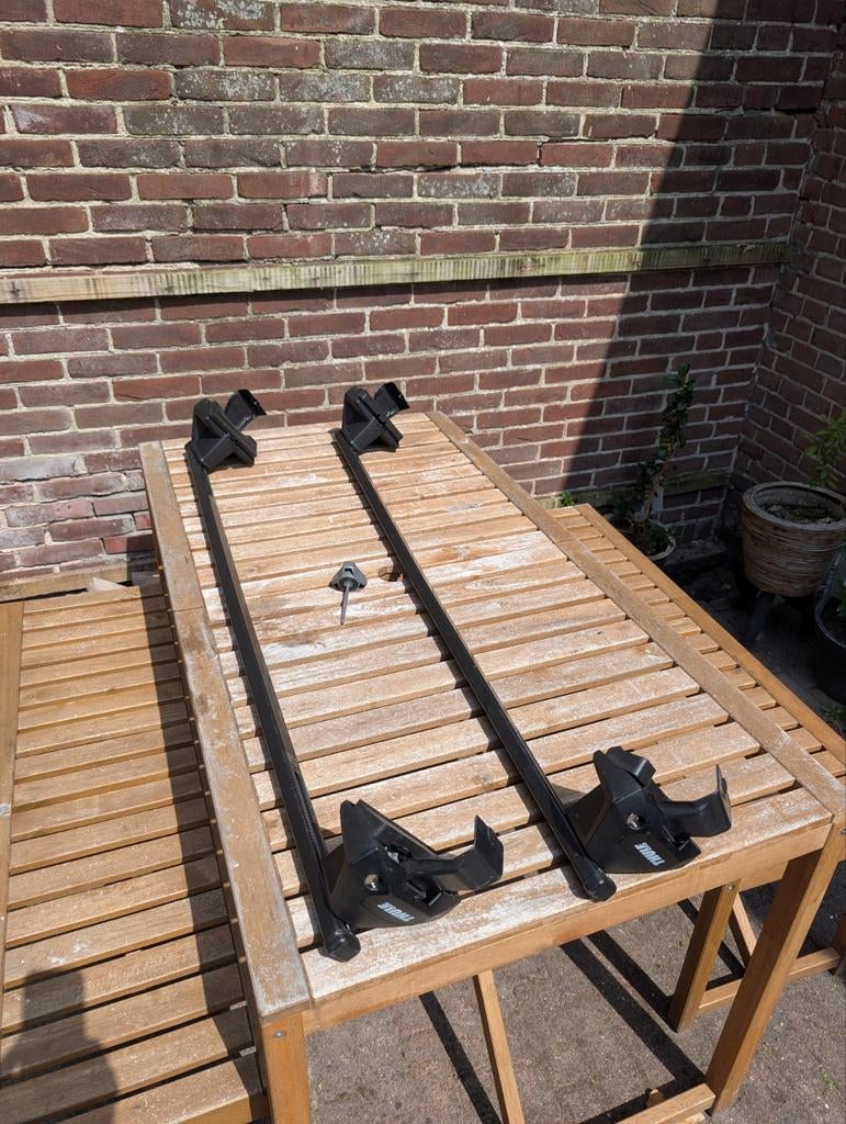 Thule dakdragers voor auto, Ophalen, Gebruikt