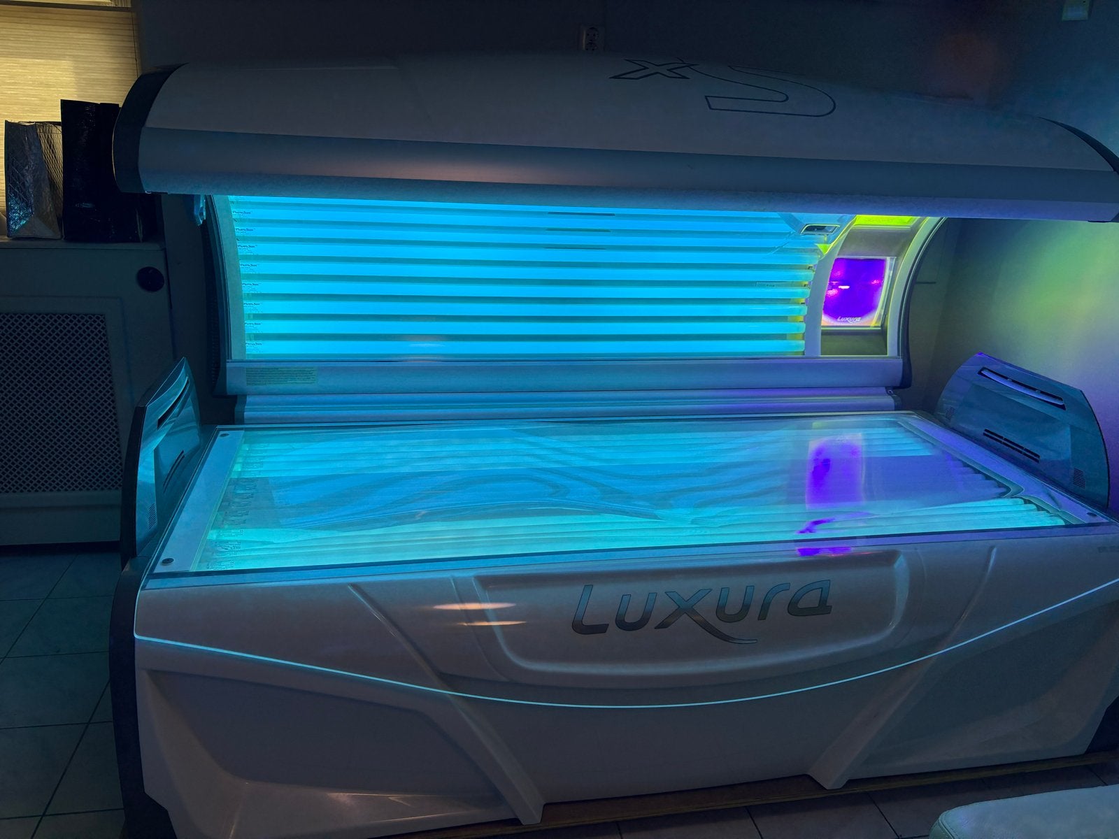 Luxura X5 34 SLi Balance zonnebank met gezichtsbruiners, Ophalen, Zo goed als nieuw, Zonnebank dubbelzijdig, 15 lampen of meer