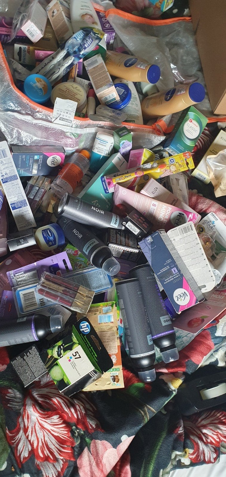 50 stuks Grote partij diverse lichaamsverzorgingsproducten, Verzenden, Nieuw, Bad & Douche