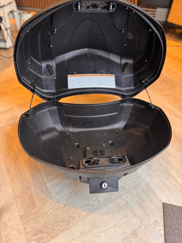 Yamaha Topkoffer 50L met beugel, Ophalen of Verzenden, Zo goed als nieuw
