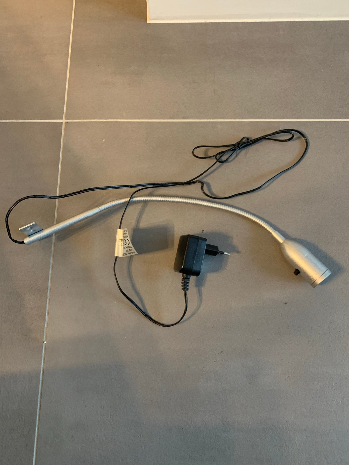 RVS Flexibele LED Lees-/Nachtlamp voor Bedmontage, Metaal, Gebruikt, Ophalen of Verzenden, Zilver