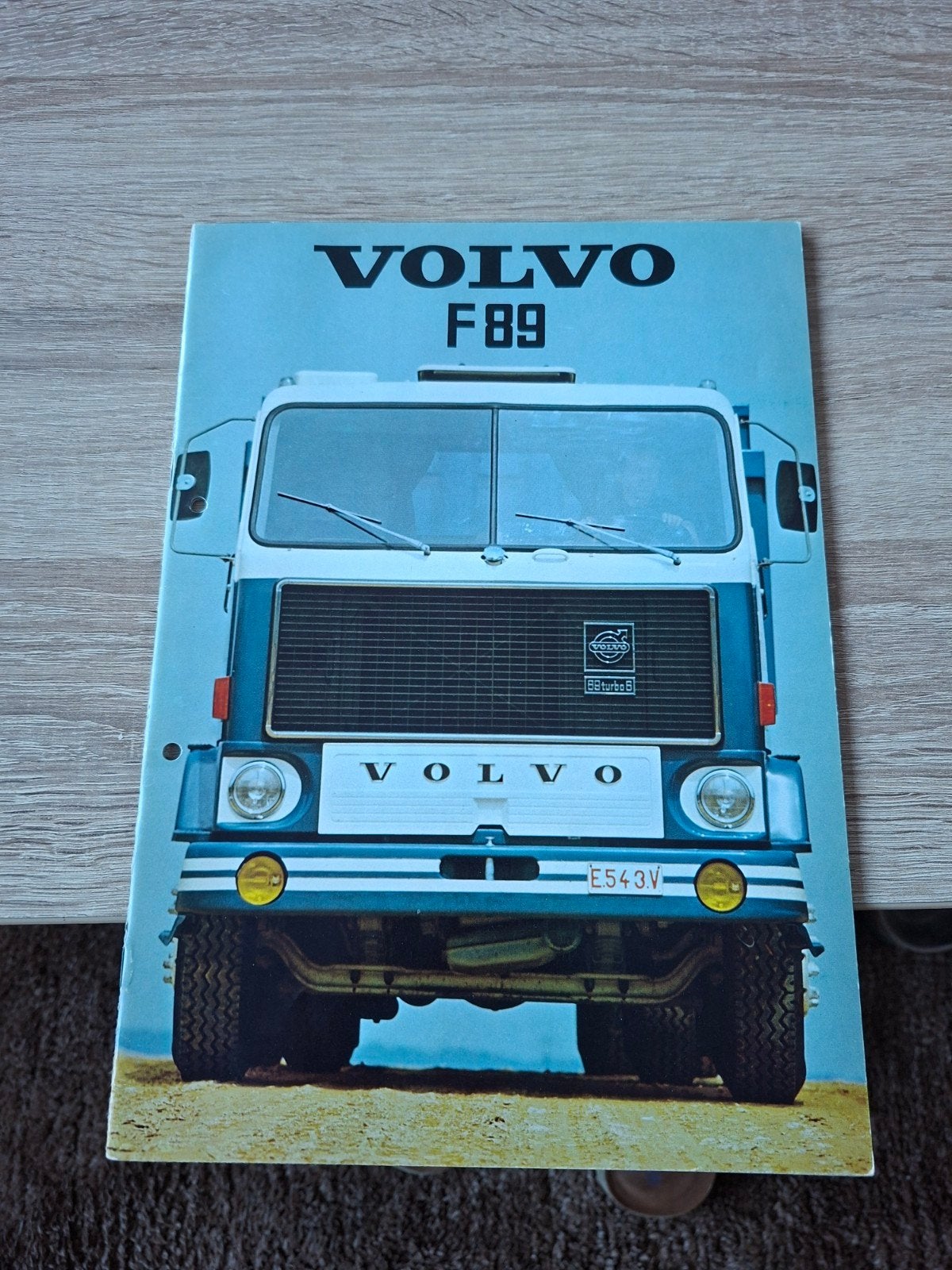 Volvo F89 1974, Ophalen of Verzenden, Gelezen, Volvo