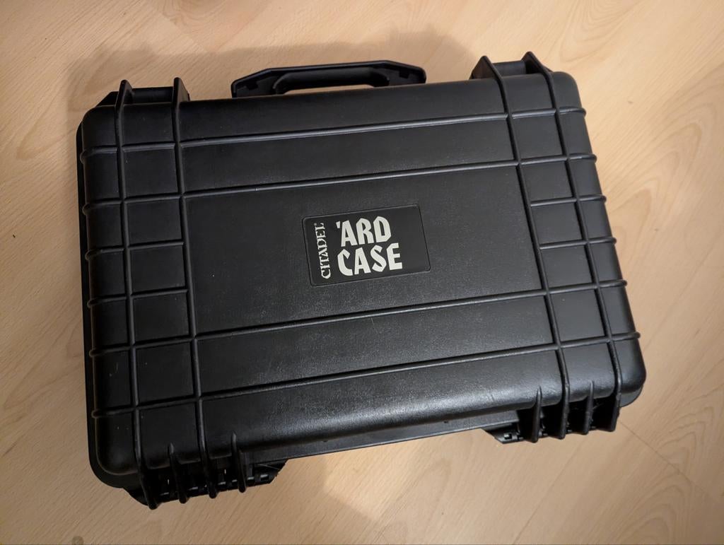 Citadel 'Ardcase - voor Warhammer miniaturen, Hobby en Vrije tijd, Wargaming, Ophalen of Verzenden, Zo goed als nieuw, Warhammer