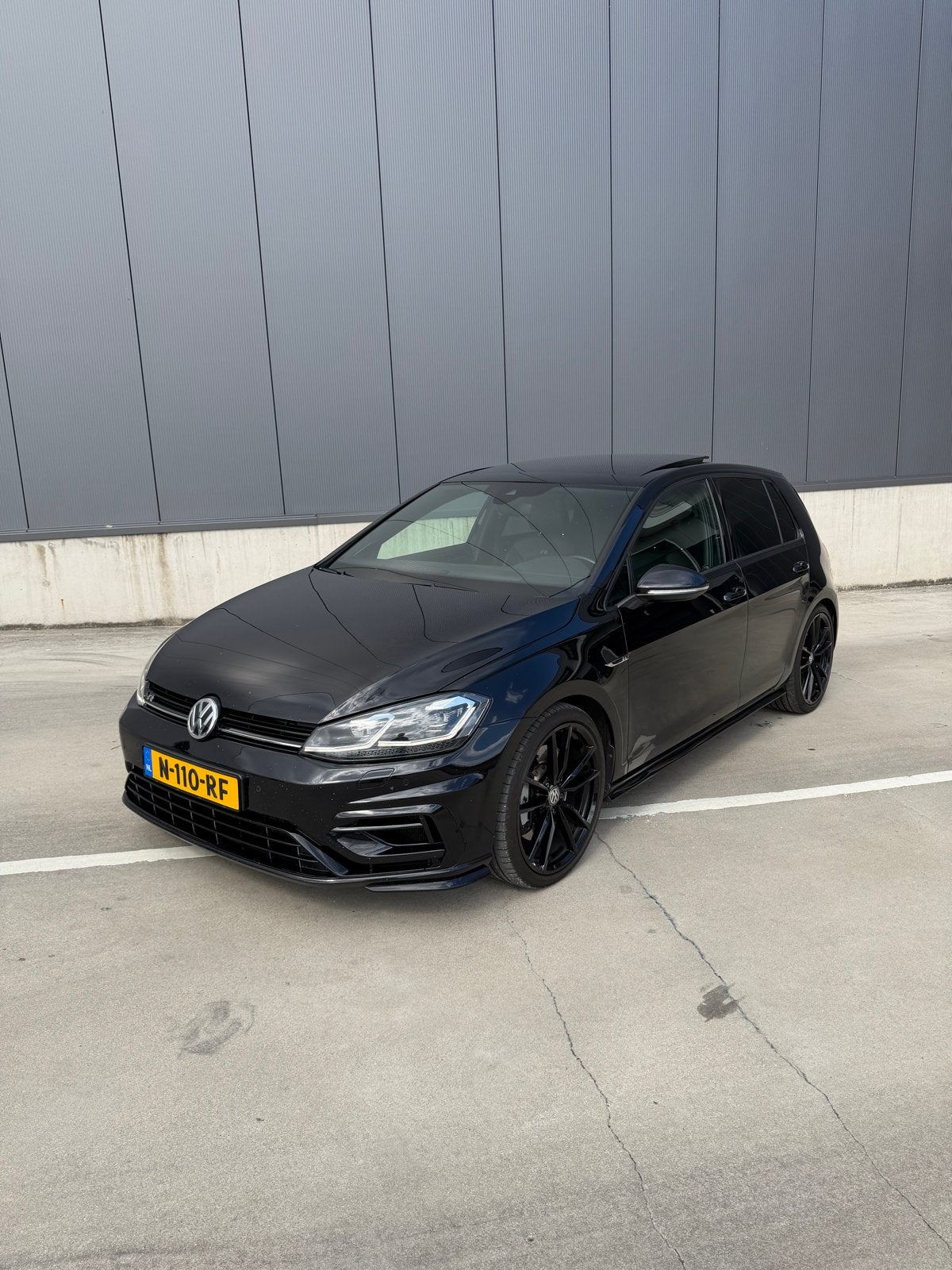 Volkswagen Golf 2.0 TSI 300pk 4Motion 5D 2019 Zwart, Automaat, Zwart, 4 cilinders, 1984 cc