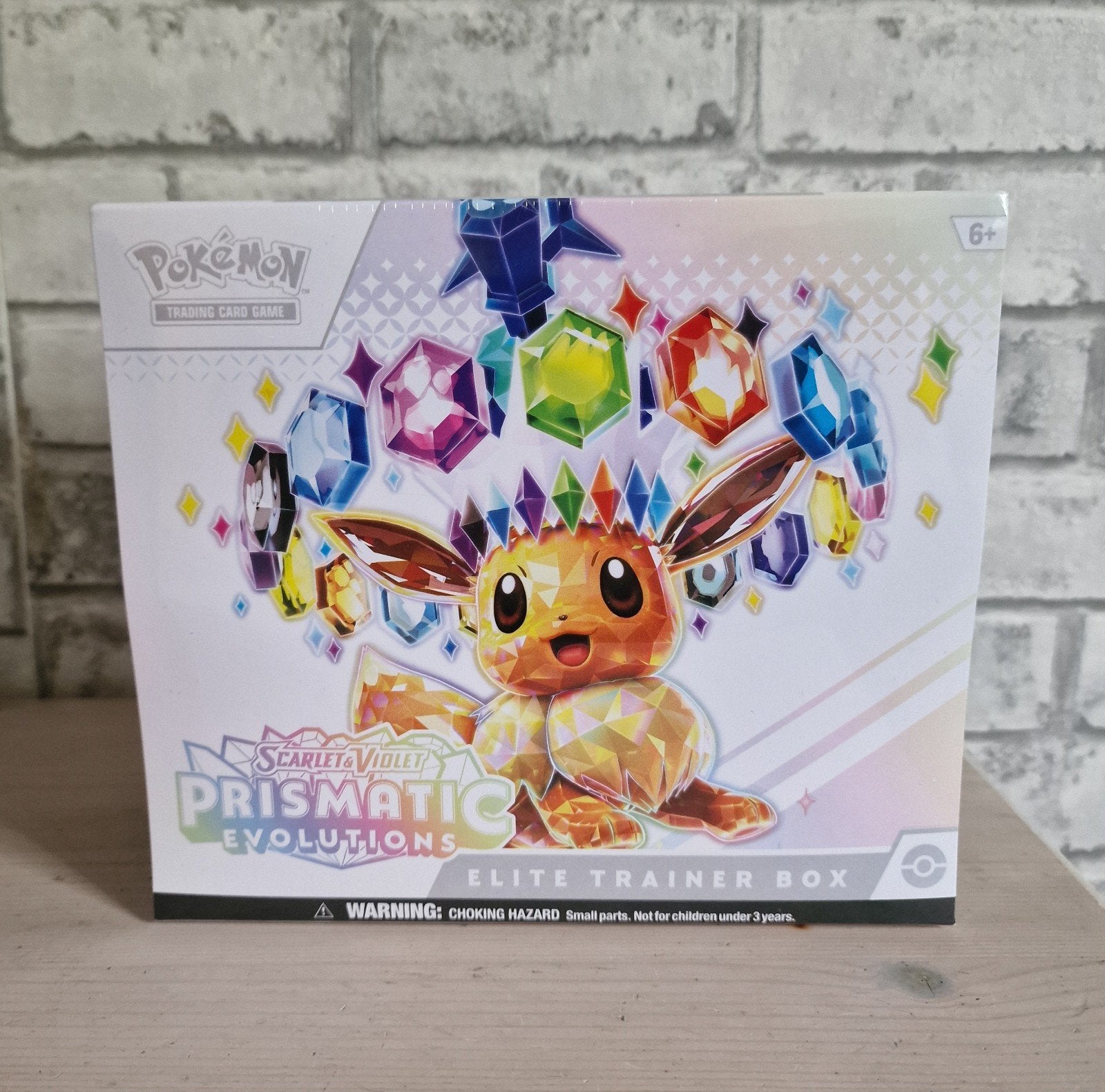 Pokémon Prismatic Evolutions - Elite Trainer Box - ETB, Ophalen of Verzenden, Nieuw
