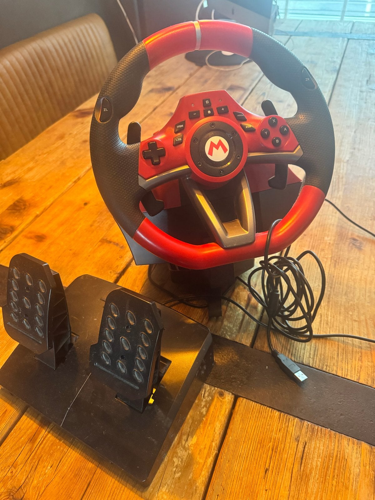 Mario Kart Racestuur met Pedalen voor Nintendo Switch, Nintendo, Ophalen, Zo goed als nieuw, Racestuur