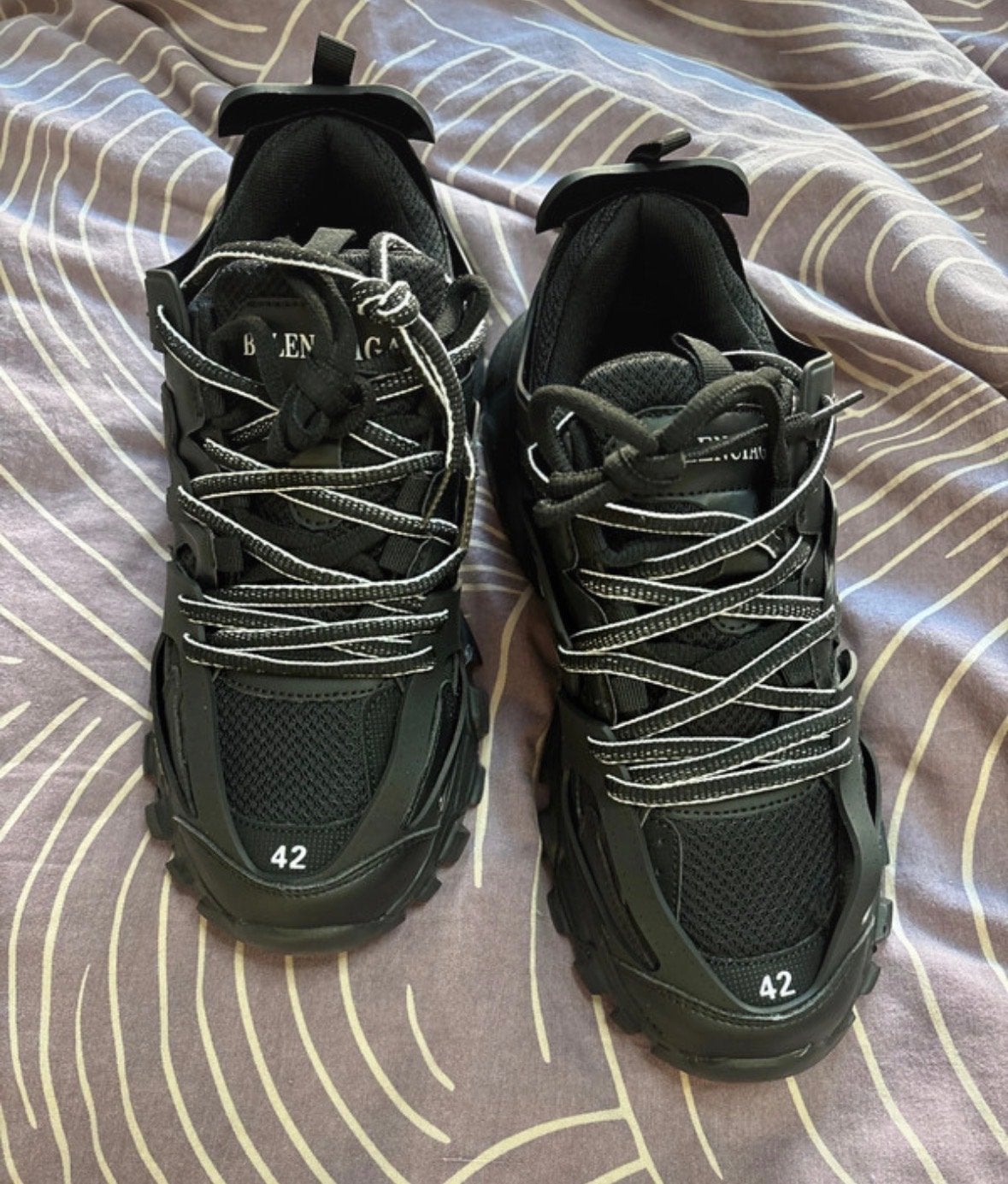 Balenciaga Track Sneakers Zwart - Maat 42 (valt als 40), Ophalen of Verzenden, Zo goed als nieuw, Zwart, Sneakers of Gympen
