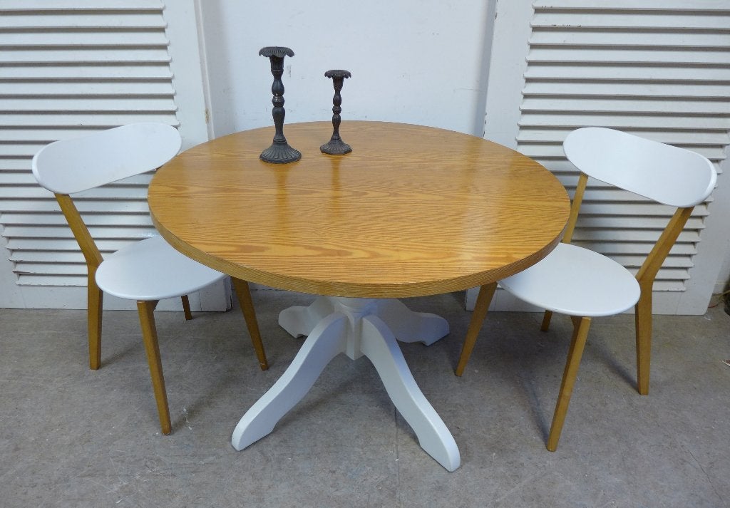 Prachtige witte landelijke ronde grenen eettafel, Huis en Inrichting, Ophalen, 100 tot 150 cm, Zo goed als nieuw, Onbekend