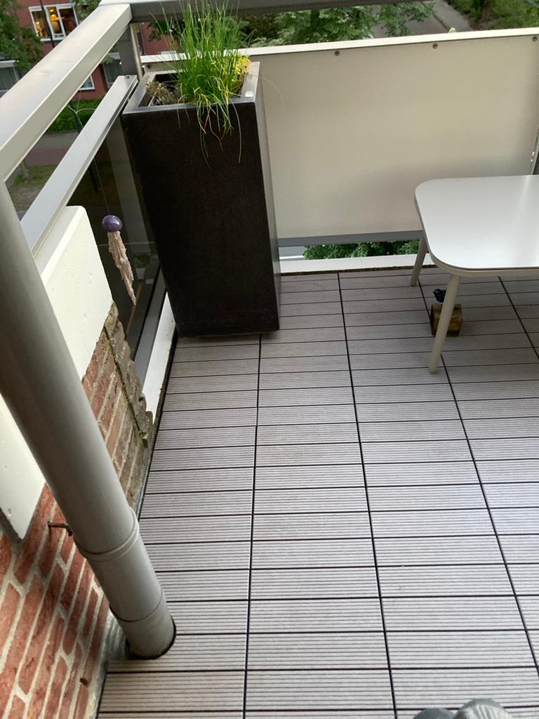 2 antraciete kunstof bloembakken., Tuin en Terras, Terrasdelen en Vlonders, Ophalen of Verzenden, Zo goed als nieuw, Kunststof