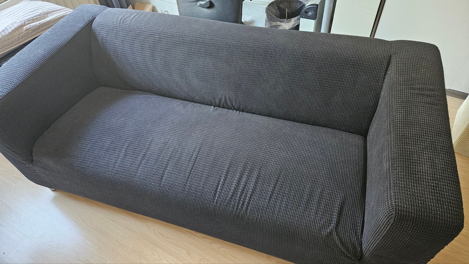 IKEA KLIPPAN bank met zwarte hoes, Huis en Inrichting, Banken | Bankstellen, Ophalen, Gebruikt, 150 tot 200 cm, Tweepersoons
