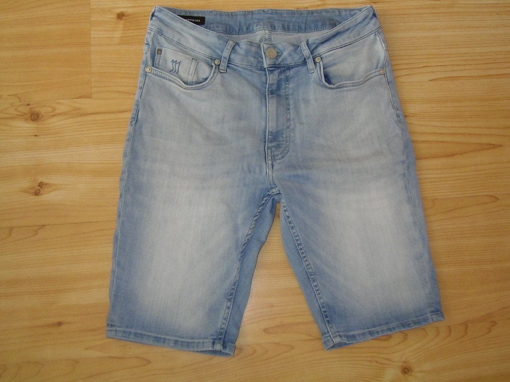 The Sting spijkershort M, Blauw, W32 (confectie 46) of kleiner, Ophalen of Verzenden, Zo goed als nieuw