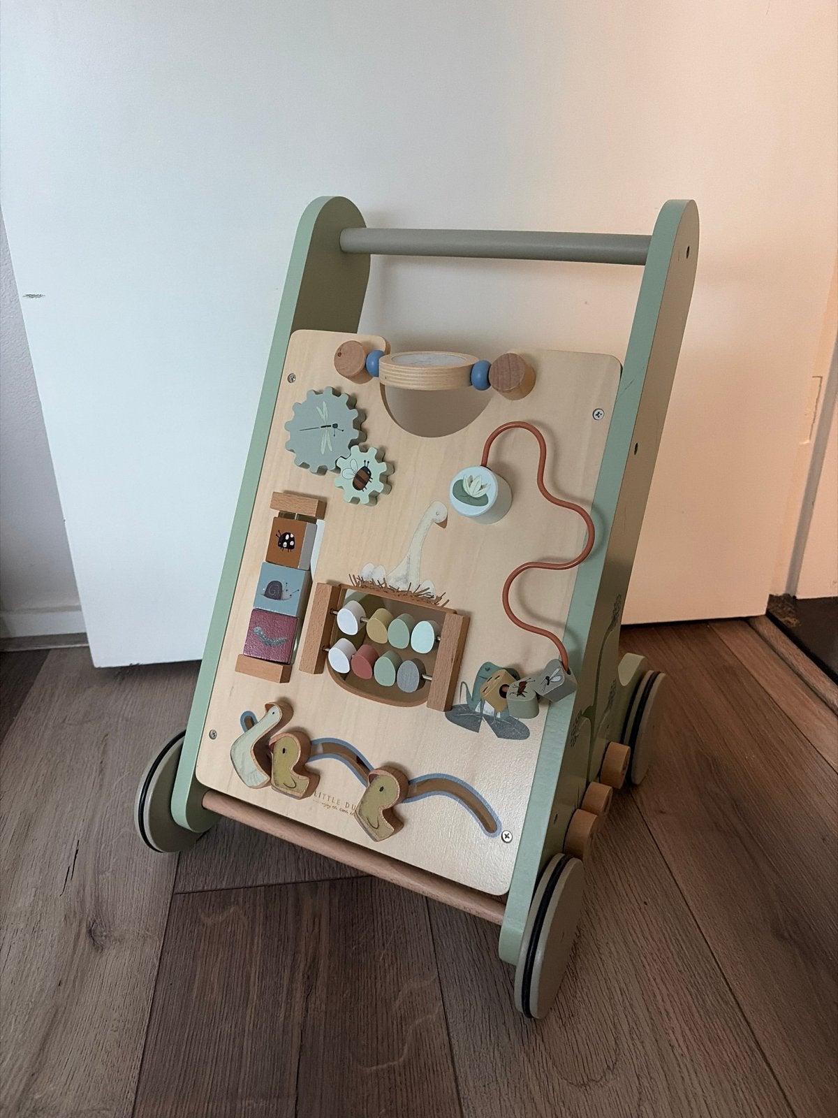 Little Dutch Houten Loopwagen met Activiteitenbord, Kinderen en Baby's, Ophalen, Zo goed als nieuw, Overige typen, Met wieltjes