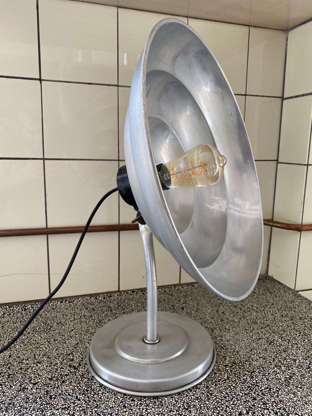 Vintage aluminium tafellamp, Huis en Inrichting, 50 cm, Gebruikt, Overige merken, Vintage