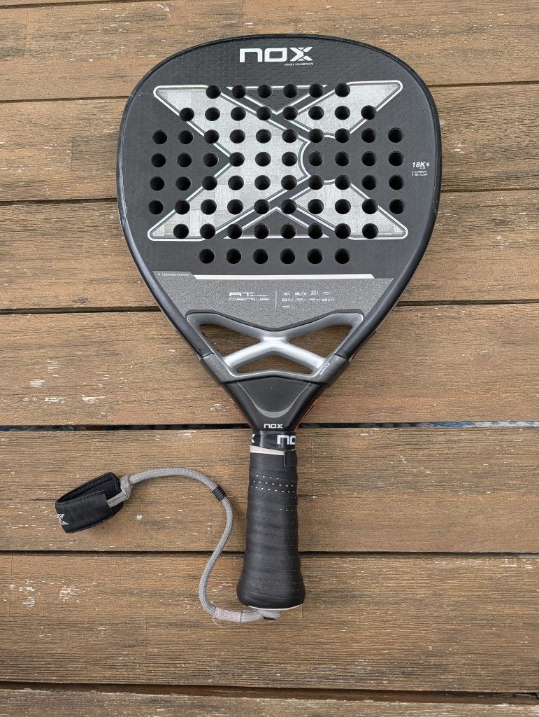 padel racket NOX 18k (Carbon, aluminium), Ophalen of Verzenden, Zo goed als nieuw, Padelracket