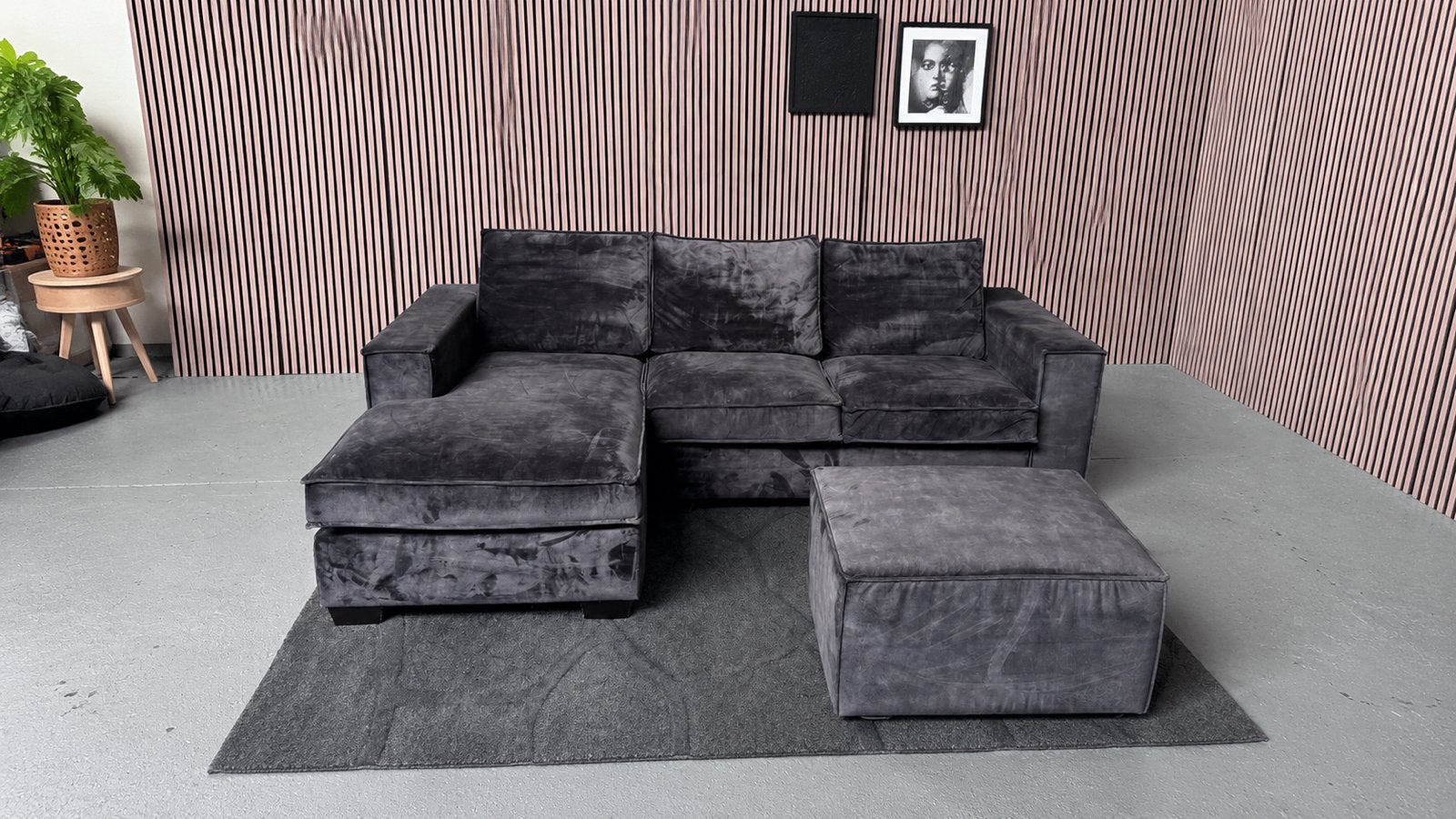 GRATIS LEVERING Velvet Loungebank + Poef 240x170 GEREINIGD