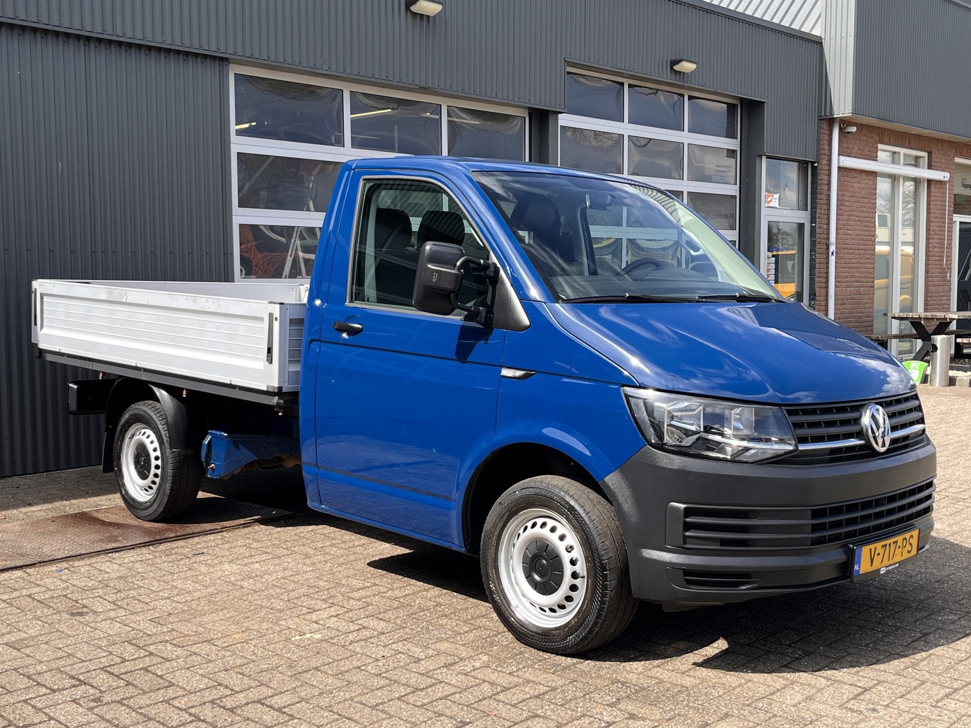 Volkswagen Transporter 2.0 TDI Euro 6 Pick up open laadbak P, Auto's, Voorwielaandrijving, Gebruikt, 4 cilinders, Bedrijf