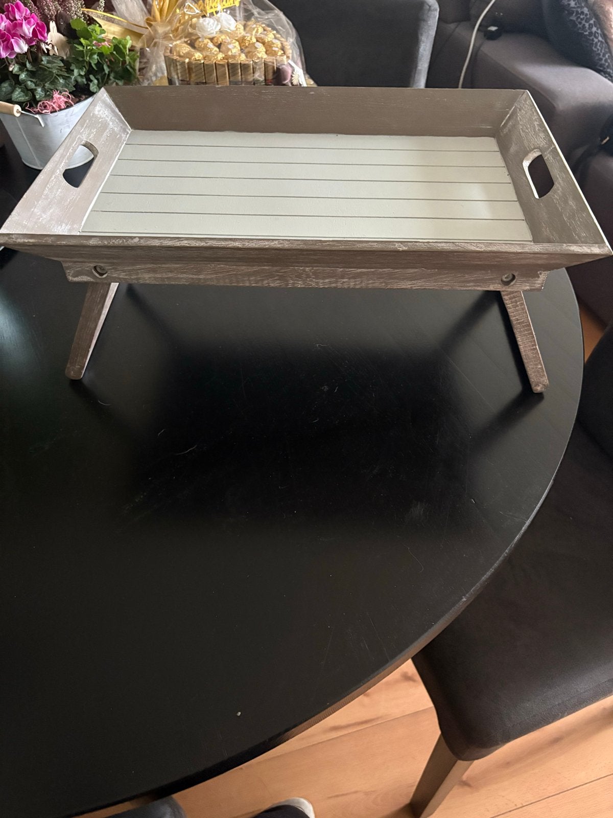 Inklapbare houten bedtafel / dienblad - Zo goed als nieuw, Ophalen of Verzenden, Zo goed als nieuw, Grijs, Hout