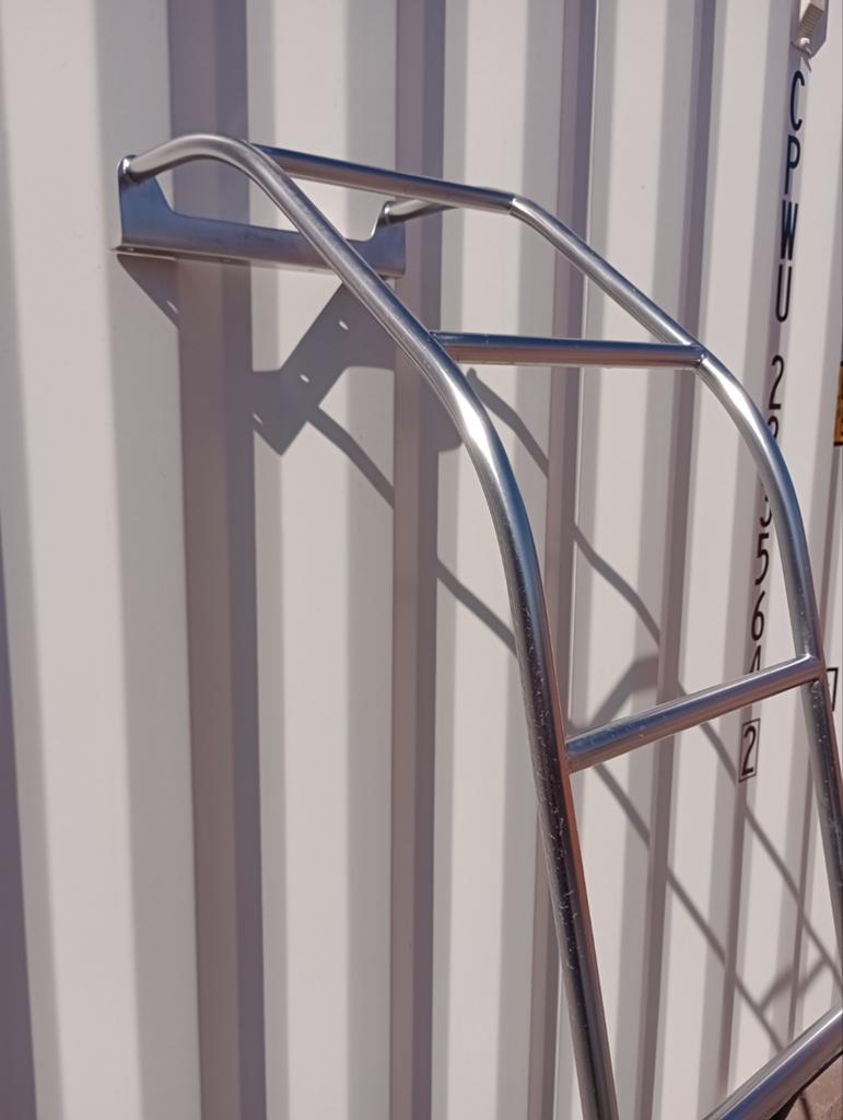 Ladder trap camper, Ophalen, Zo goed als nieuw