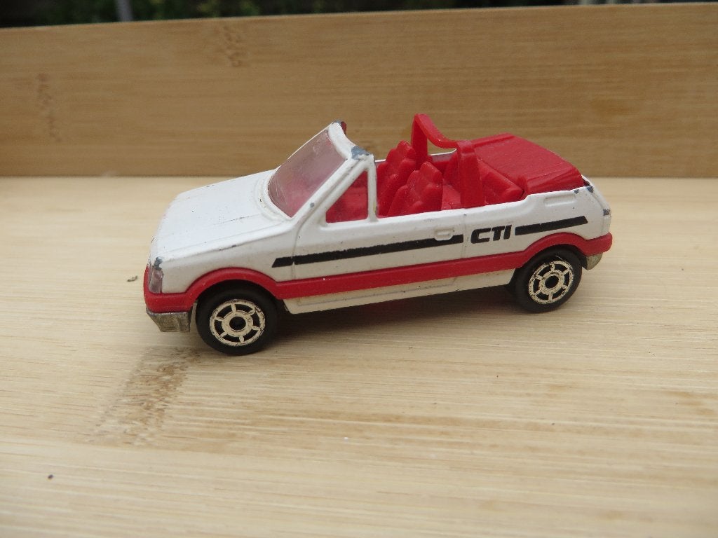 Majorette Peugeot 205 GTI Cabriolet, Ophalen of Verzenden, Gebruikt, Auto