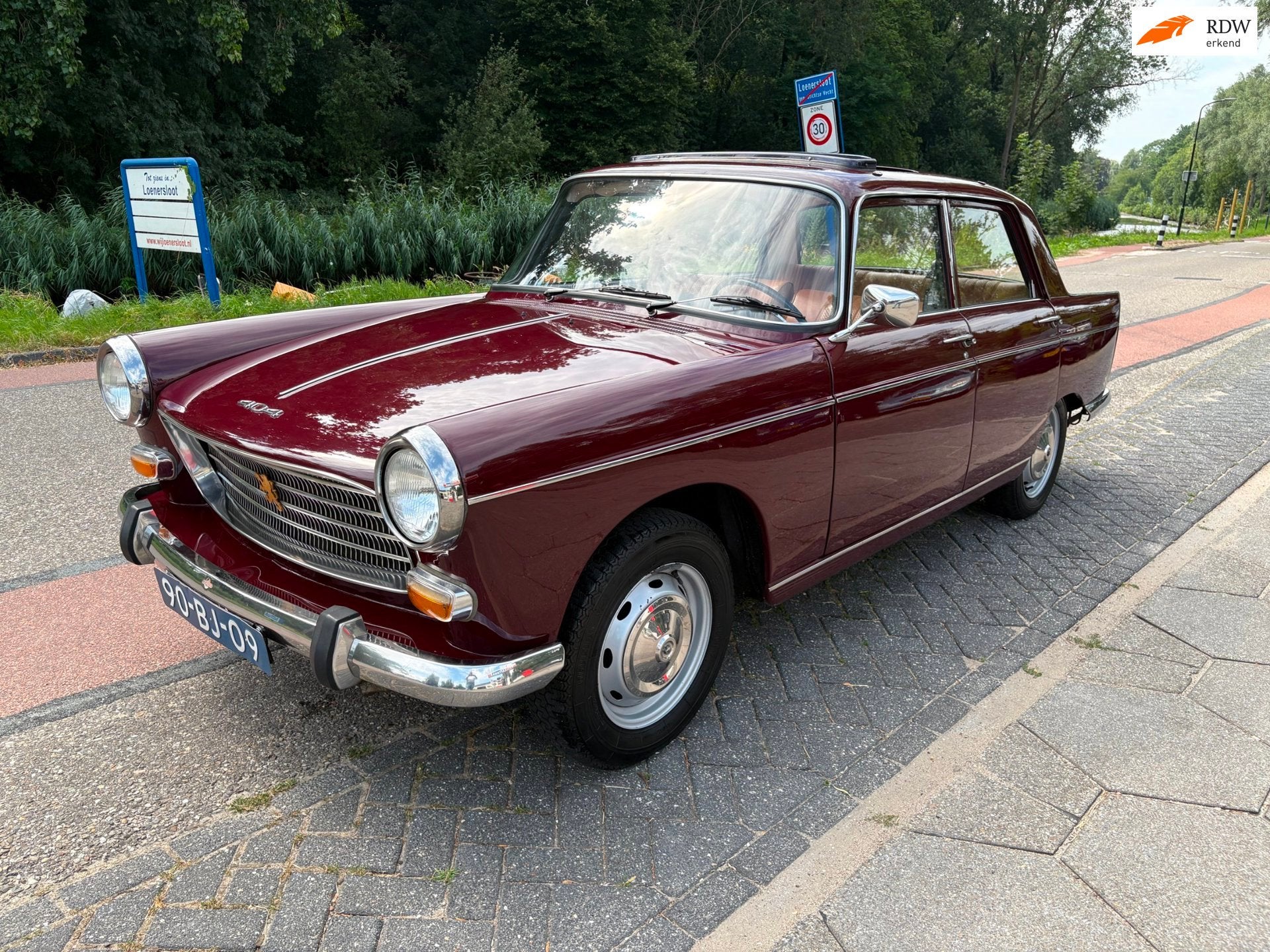 Peugeot 404 Sedan OLDTIMER - OPEN DAK - NL auto!, Auto's, Gebruikt, Overige modellen, 4 cilinders, Origineel Nederlands