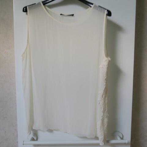 Topje zijde kant crème Fabiana Filippi mt 42 (it 46), Kleding | Dames, Overige kleuren, Maat 42/44 (L), Ophalen of Verzenden, Zo goed als nieuw