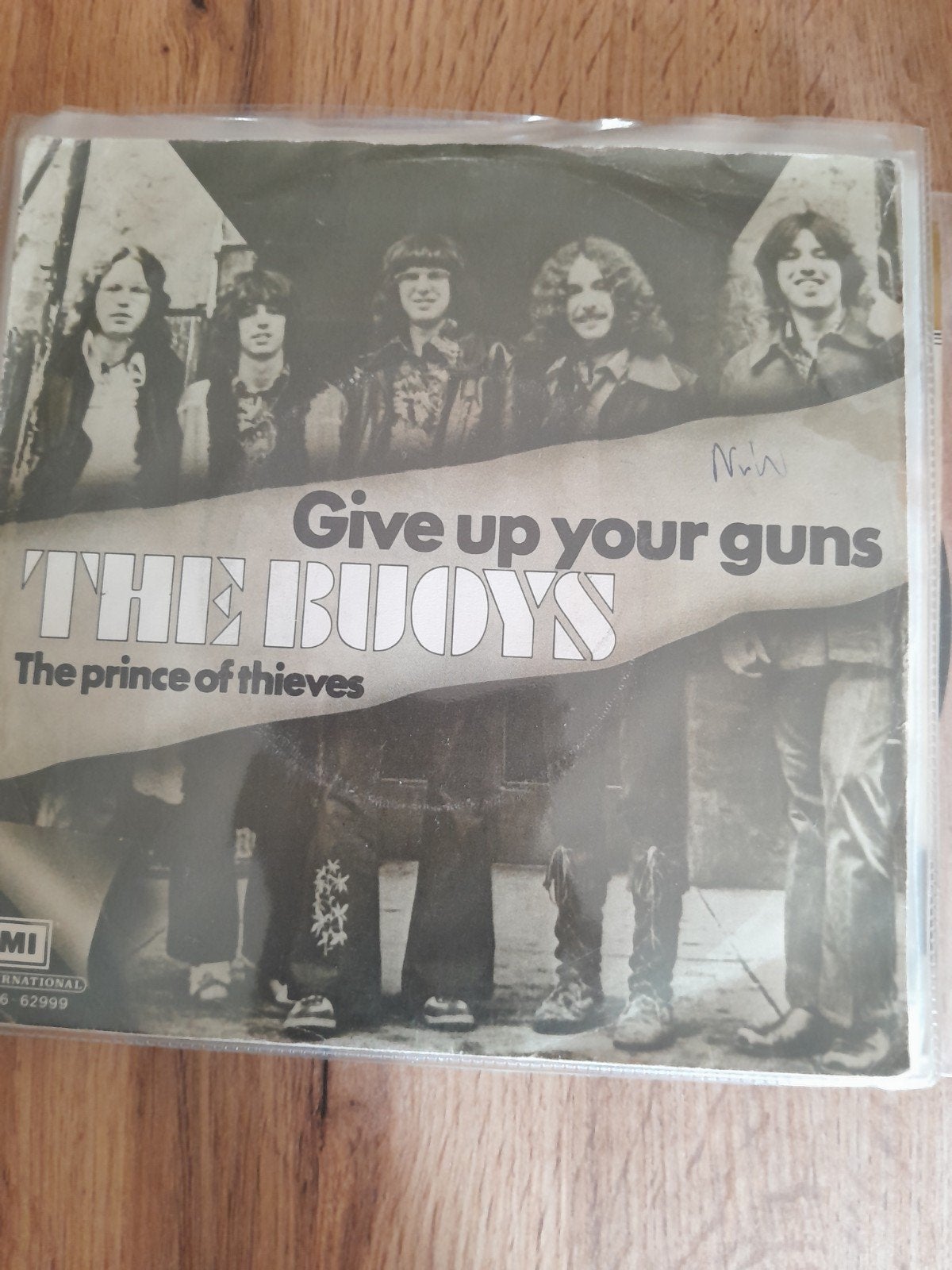 the buoys 7 inch give up your guns, Ophalen of Verzenden, Zo goed als nieuw, Pop