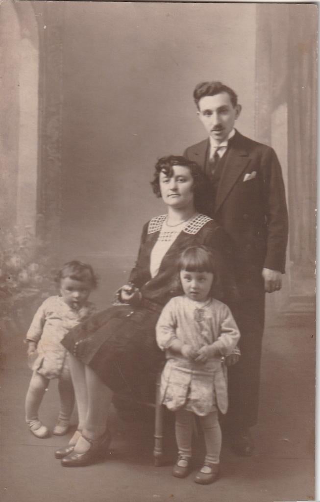 fotookaart   -   familie foto, Verzenden, Voor 1940, Zo goed als nieuw