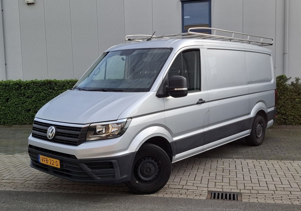 VOLKSWAGEN Crafter GB 2.0 TDI 102pk L2H1 364/3000 FWD 3 ZITS, Auto's, Stof, Gebruikt, Euro 6, 4 cilinders