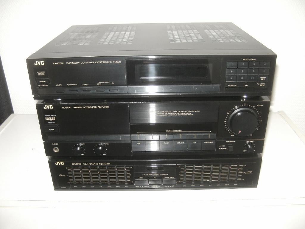 JVC stereo set. Tuner, versterker en equalizer., Ophalen, Gebruikt, JVC, Tuner of Radio