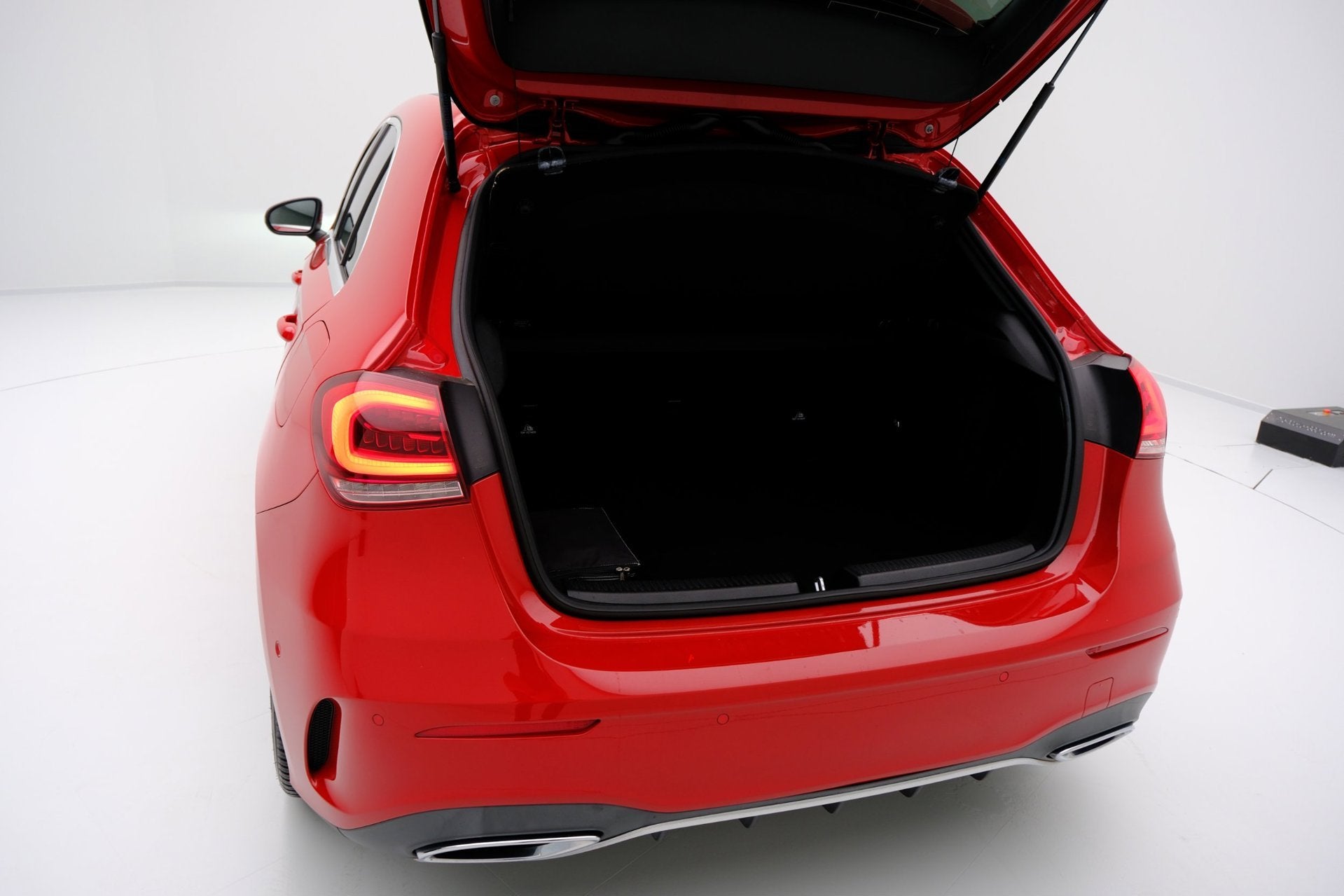 Foto 9 van Mercedes-Benz A-klasse 200 Business Solution AMG Aut. Pano|L