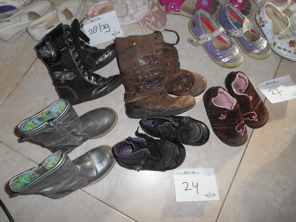 Meisjesschoenen Laarzen Red Rag Twins Puma 24, Jongen of Meisje, Schoenen, Ophalen of Verzenden, Zo goed als nieuw