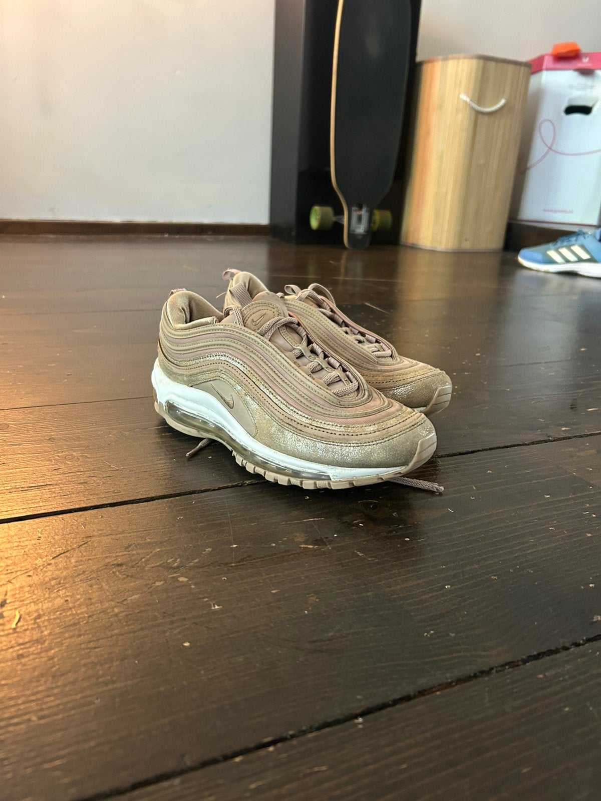 Nike air max 97, Beige, Ophalen of Verzenden, Sneakers of Gympen, Gedragen