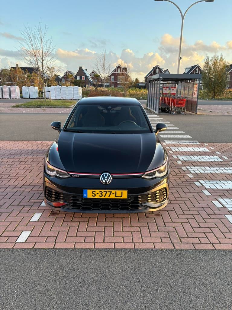 Volkswagen Golf 8 GTI Clubsport 2.0 TSI 300 PK 2021 / Nurb, Euro 6, 4 cilinders, 1984 cc, Zwart