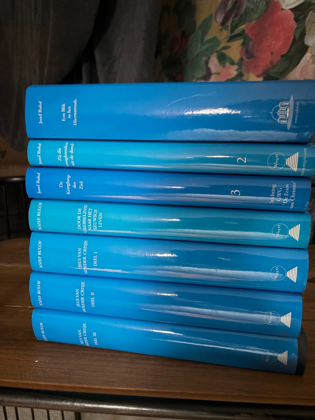 Jozef Rulof Boekenreeks: Spiritualiteit & Hiernamaals, Boeken, Ophalen of Verzenden, Zo goed als nieuw, Spiritualiteit algemeen