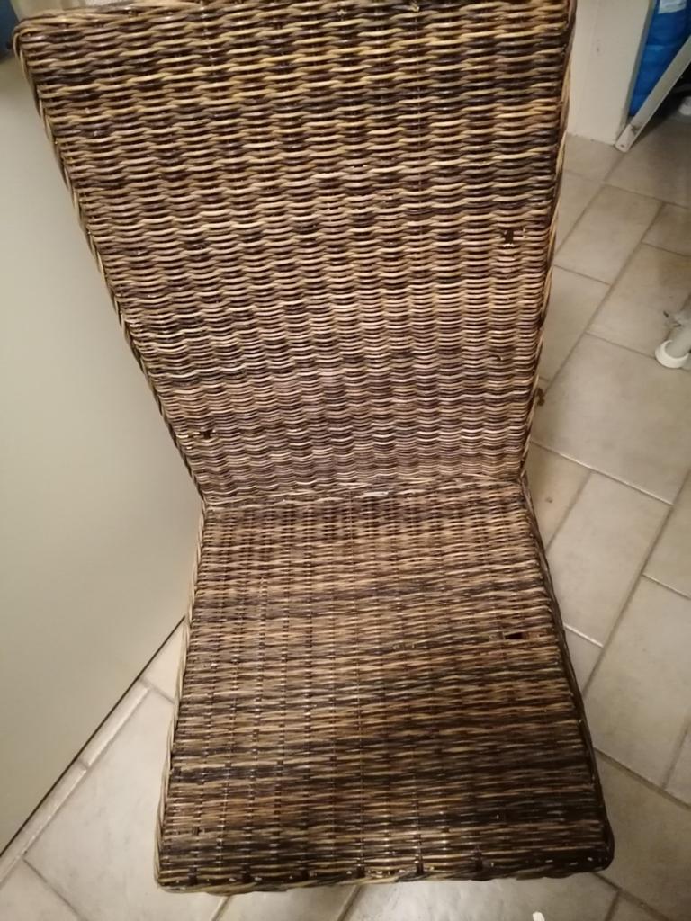 Mooie rotan stoel - Ideaal voor woonkamer of serre, Ophalen, Gebruikt, Bruin, Riet of Rotan