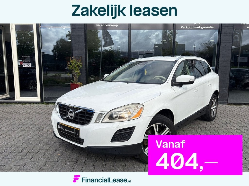Volvo XC60 3.0 T6 Momentum, Automaat, Gebruikt, Wit, Bedrijf