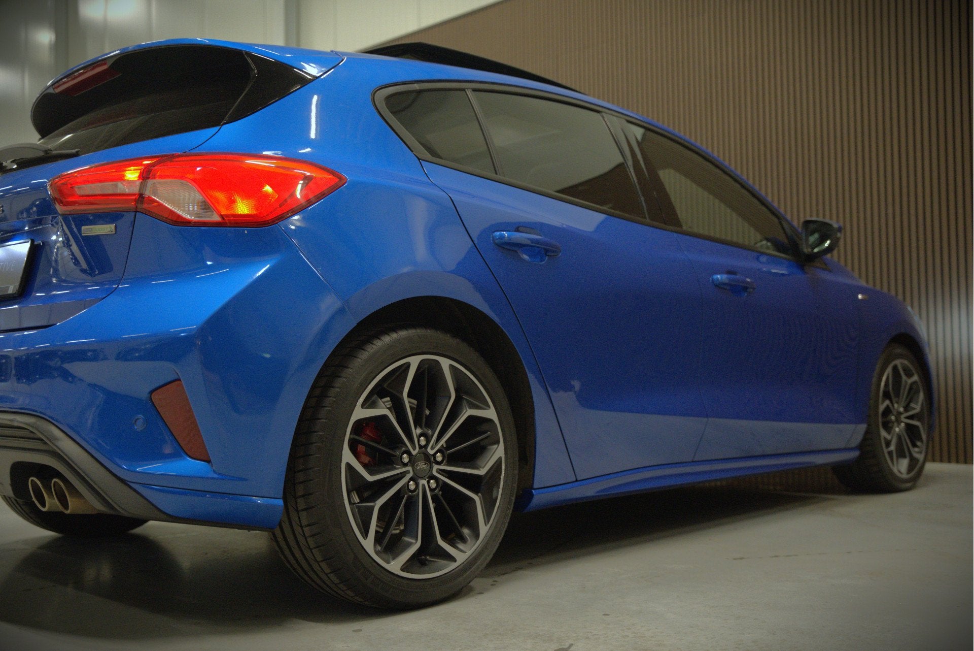 Foto 25 van Ford Focus 1.0 EcoBoost ST Line Business | Panoramadak | Ban