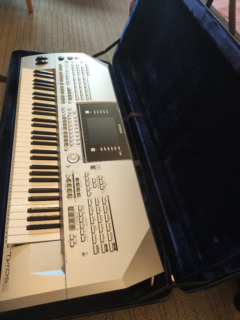 Yamaha Tyros 2, Muziek en Instrumenten, Keyboards, Ophalen of Verzenden, Gebruikt, 61 toetsen, Yamaha