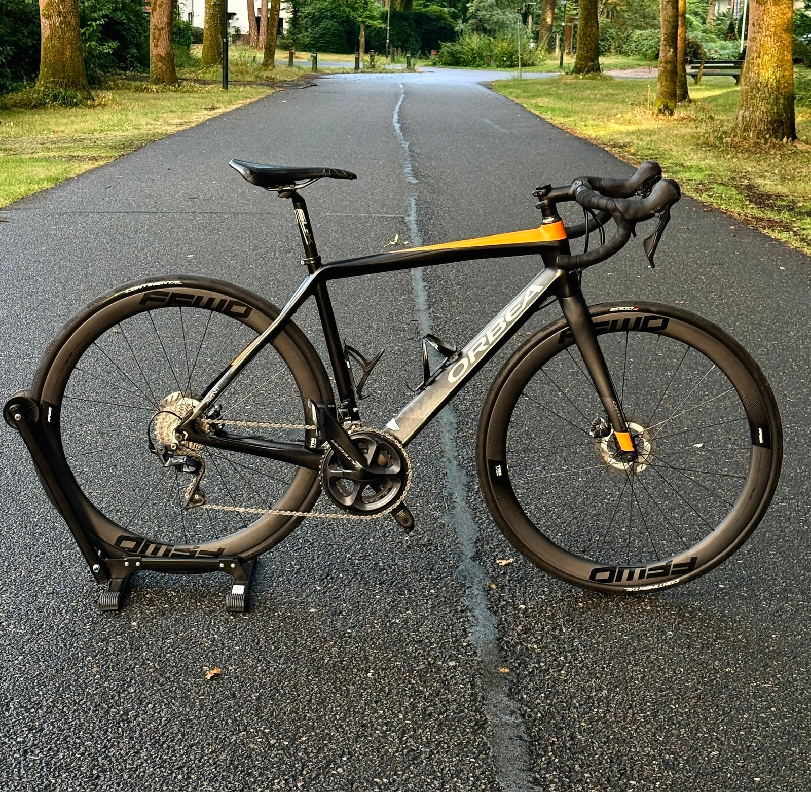 Orbea Avant M30 carbon Ultegra R8000, 4iiii powermeter, FFWD, Fietsen en Brommers, Carbon, Zo goed als nieuw, Meer dan 20 versnellingen