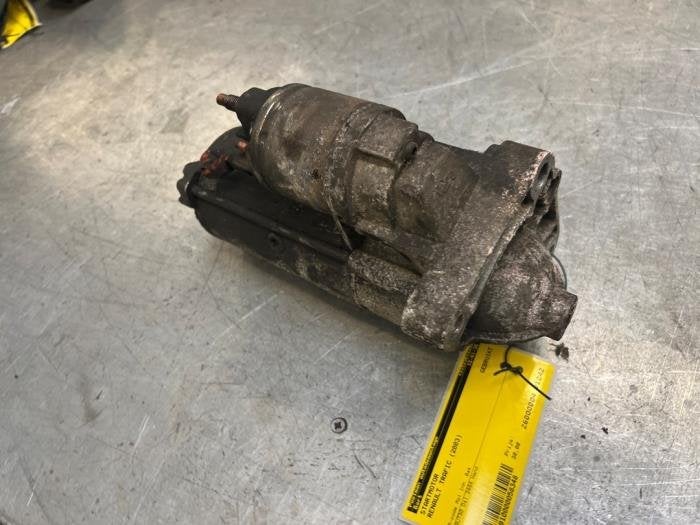 Startmotor van een Renault Trafic, Gebruikt, -, Renault, -