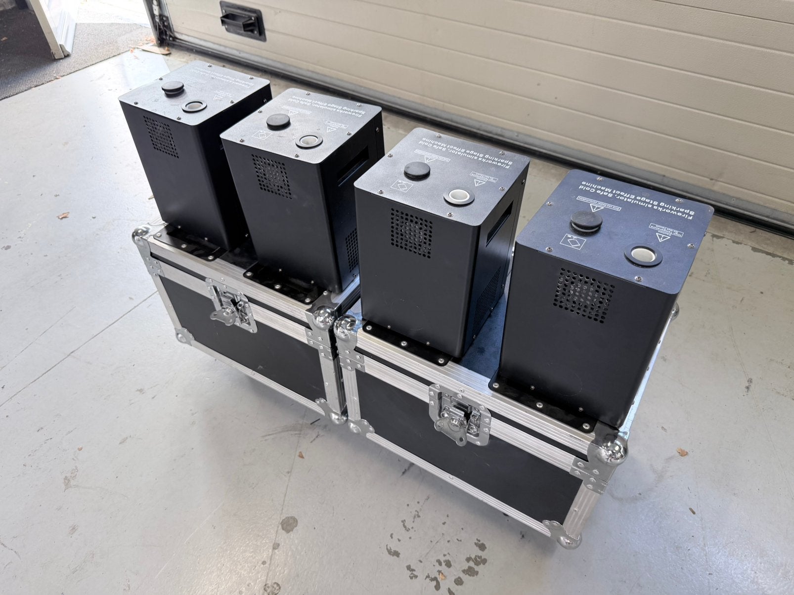 4x Sparkular 750w Koudvuurmachine + Flightcase, Ophalen, Zo goed als nieuw, Licht