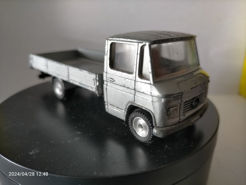 Cursor Mercedes pickup model 1267 grijs, Ophalen of Verzenden, Auto, Overige merken